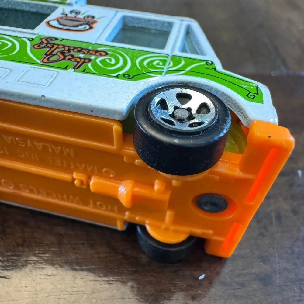 Hot Wheels Quick Bite Food Truck Espresso Stop White Coffee Van 1983 Mattel